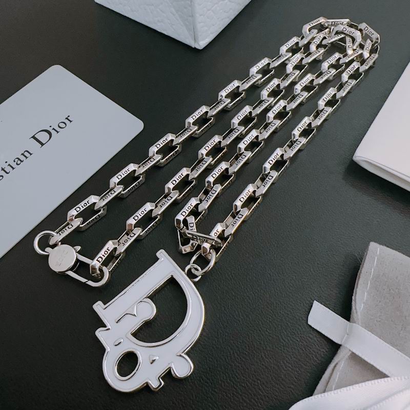 Dior Necklace 05lyr339 (1)